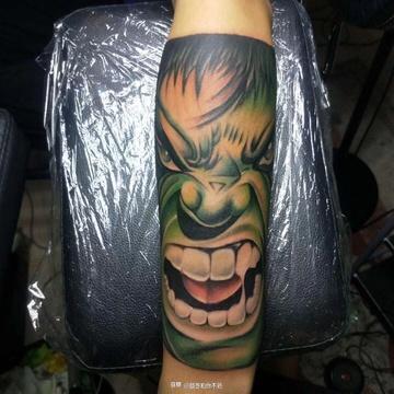 海鸥纹身的网红,翱翔时尚潮流的翅膀